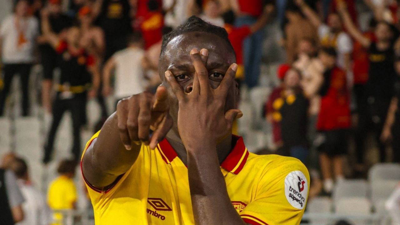 Junior Olaitan kimdir? Beşiktaş'ın yeni transferi Junior Olaitan kaç yaşında, nereli? Junior Olaitan'ın bonservis bedeli ne?