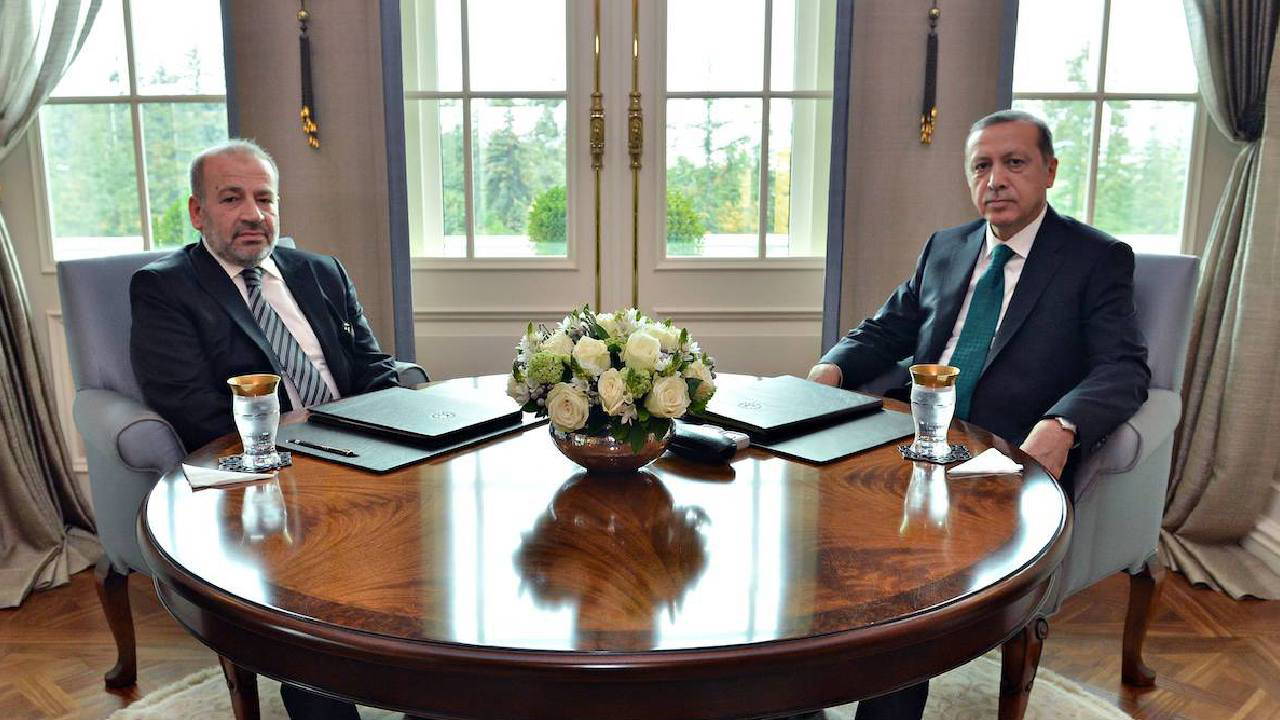 Erdoğan'ın eski danışmanından 'Öcalan' çıkışı: 'Bu gidişata dur demek için...'