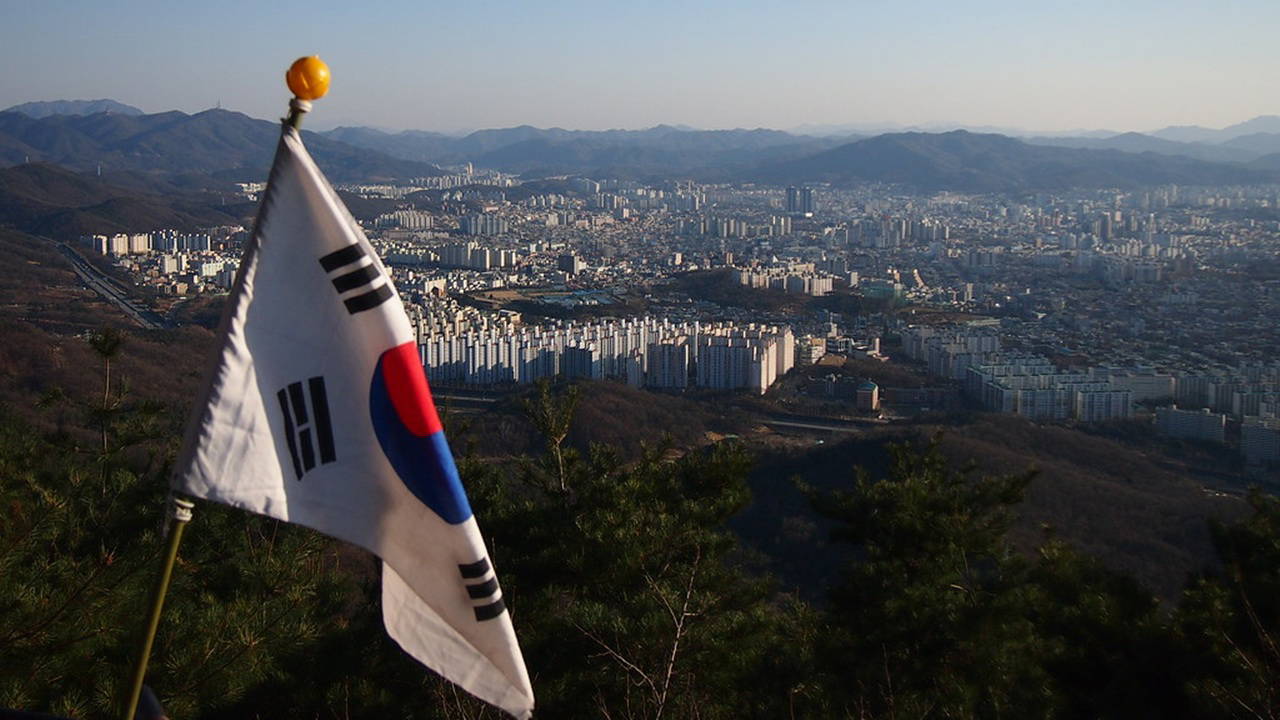 Güney Kore menşeli yassı çelik ithalatına önlem kararı