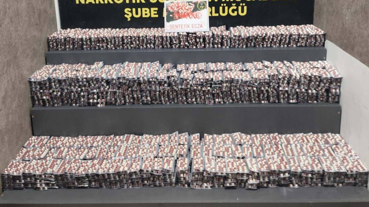 55 bin 552 adet... İzmir'de ele geçirildi!