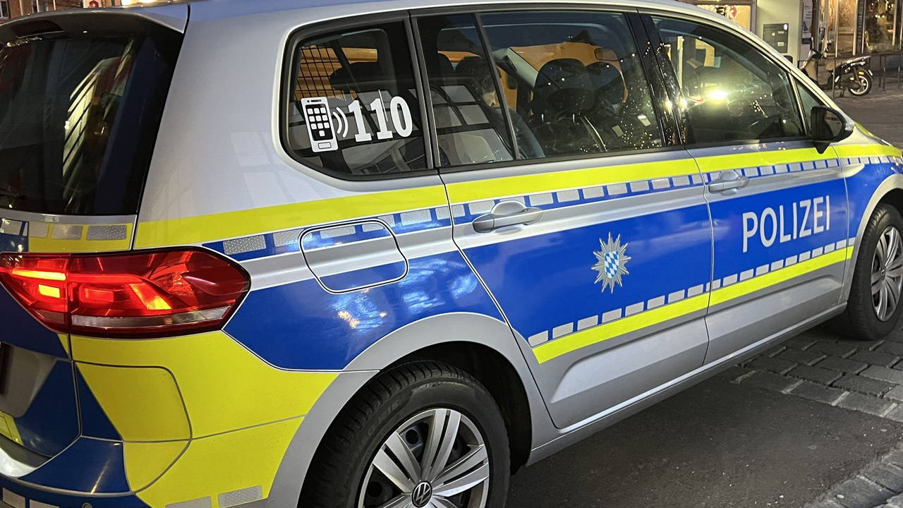 Berlin’de Türkiye Büyükelçiliği’ne saldırı: 2 kişi gözaltında