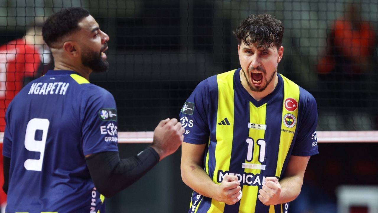 Fenerbahçe Medicana, Spor Toto'ya set vermedi!