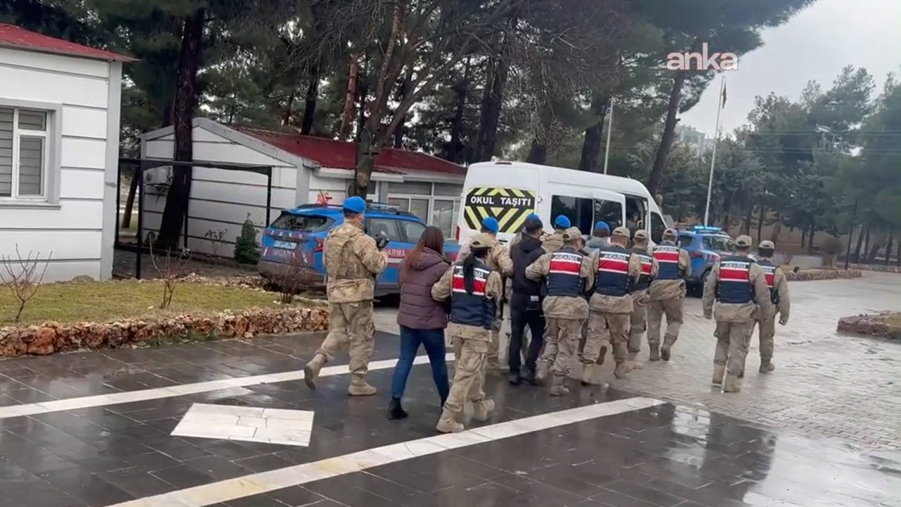 Jandarmadan 12 kente operasyon: 60 şüpheli tutuklandı