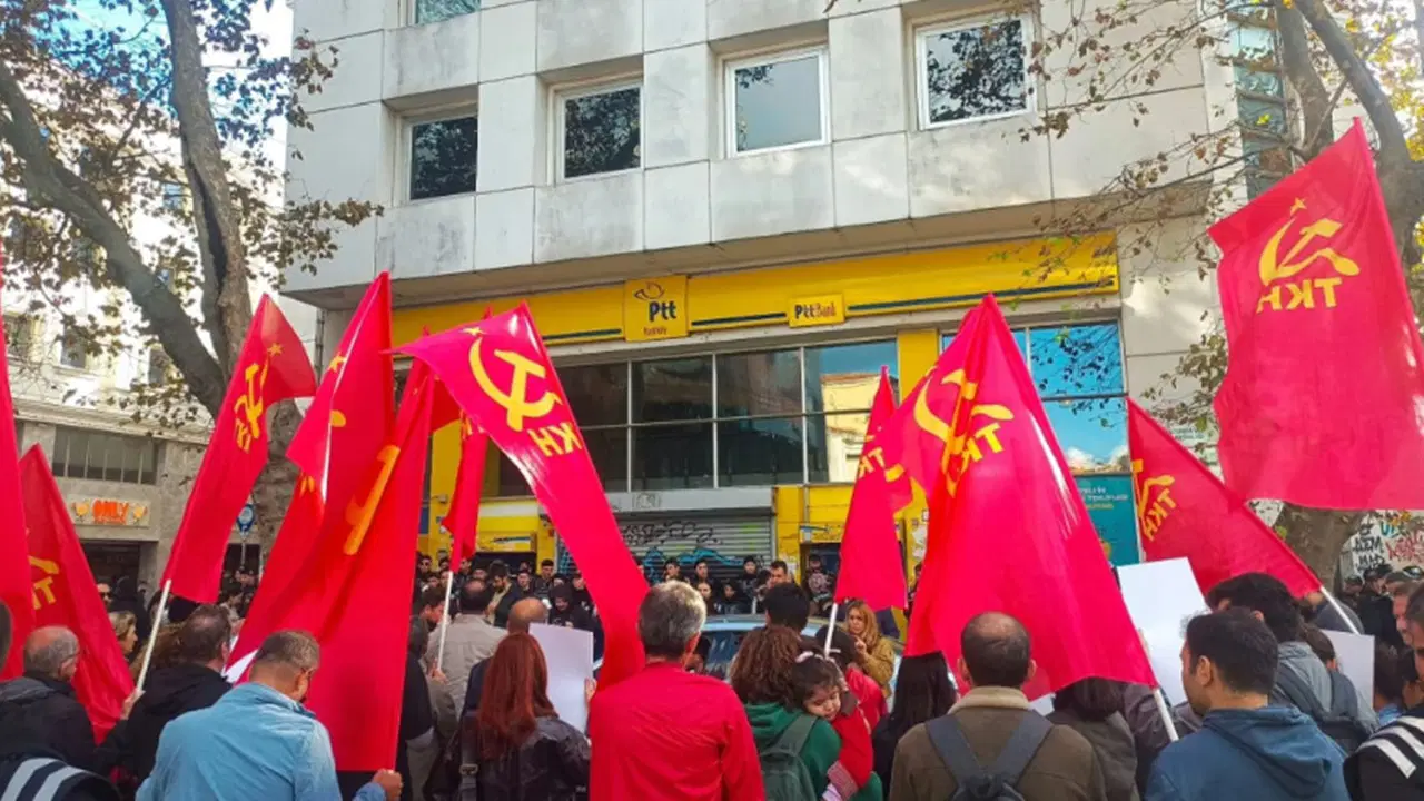 'Fon' vurgununa ilginç protesto: TKH, AKP’ye 'temizlik' kargosu gönderdi