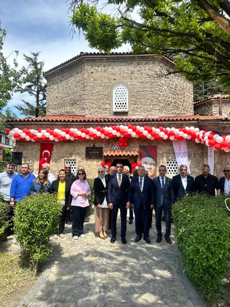 Göynük'teki tarihi hamam yeniden açıldı