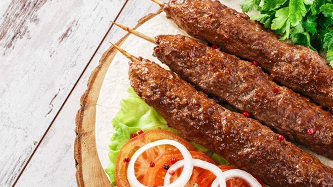 Gaziantep mutfağının en özel lezzetlerinden: Simit kebabı tarifi