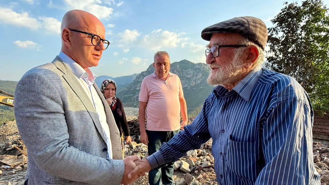 CHP’li Sarı: 'Sındırgı ‘Afet Bölgesi’ ilan edilsin'