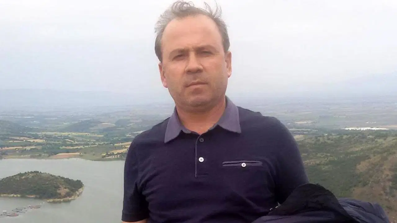 Eski belediye başkanı 'zimmet' soruşturmasında gözaltına alındı