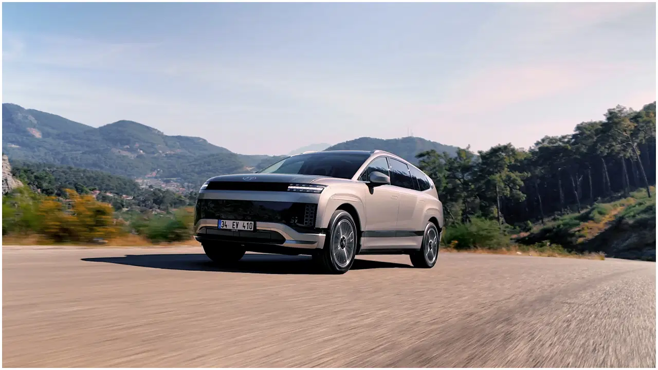 Hyundai elektrikli ailesinin amiral gemisi Ioniq 9 satışa sunuldu: İşte fiyatı ve tüm özellikleri...