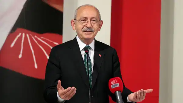 Esenyurt seçim anketi sonuçları: Zirvede hangi parti var?