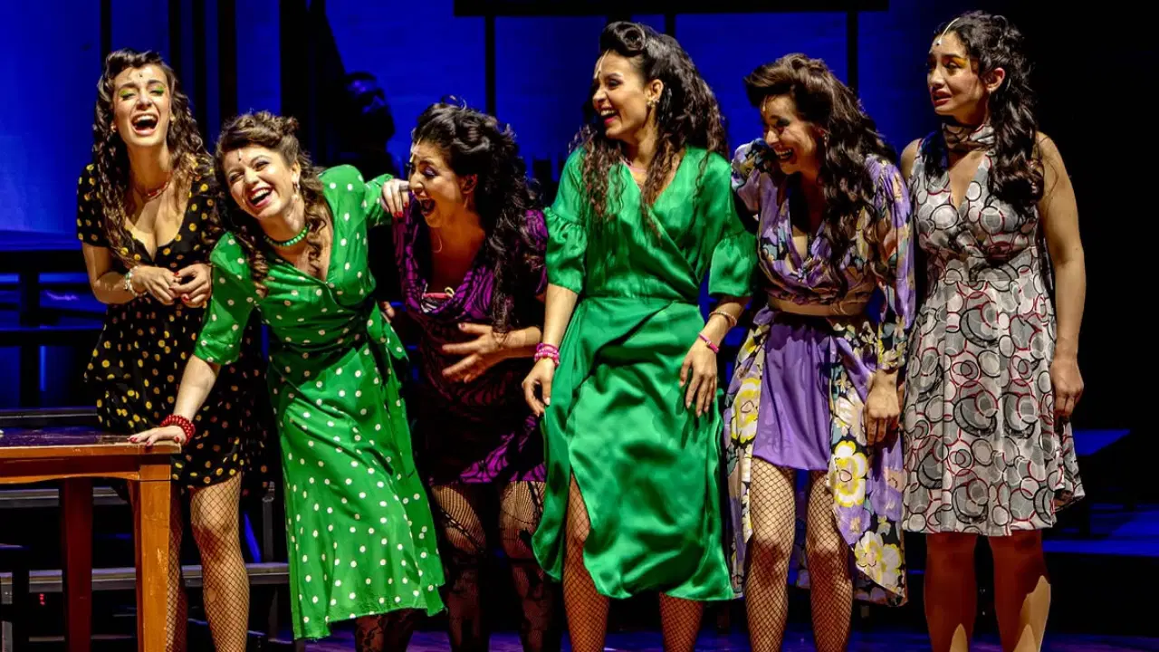 Gülriz Sururi’nin oyunlaştırdığı Cevriye Müzikali İzmir’e geliyor