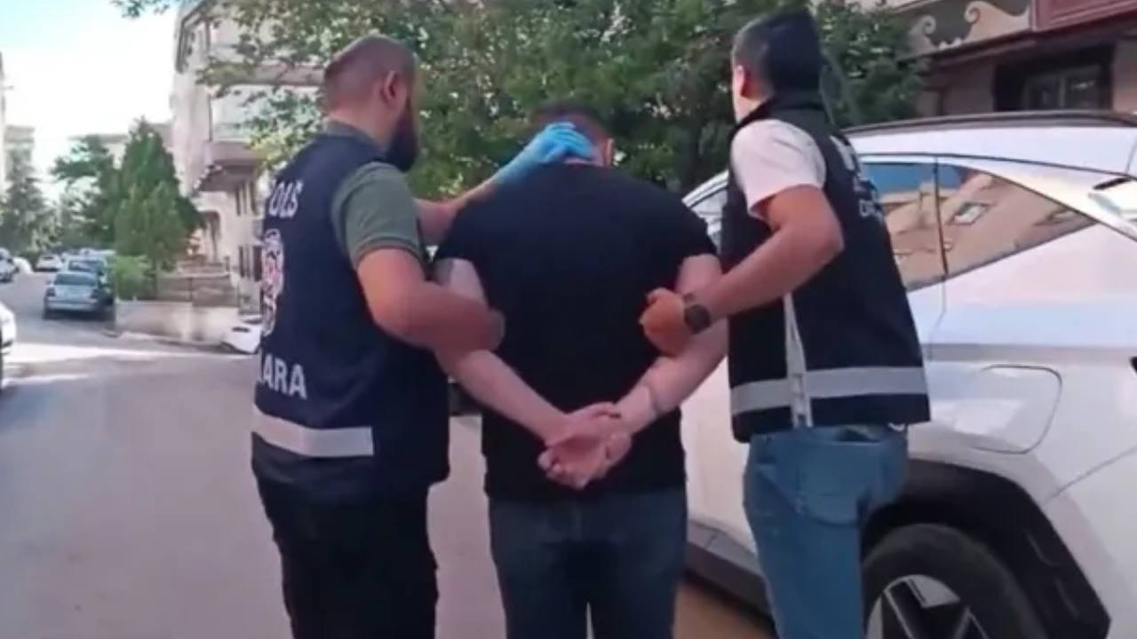 Bakanlık duyurdu... 52 ilde suç örgütlerini övenlere operasyon: 216 şüpheli yakalandı