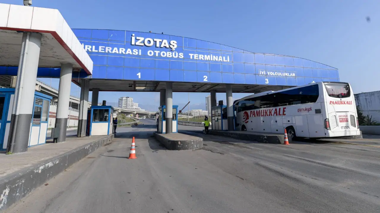 Injunction lifted for İzmir Bus Terminal, paving way for eviction