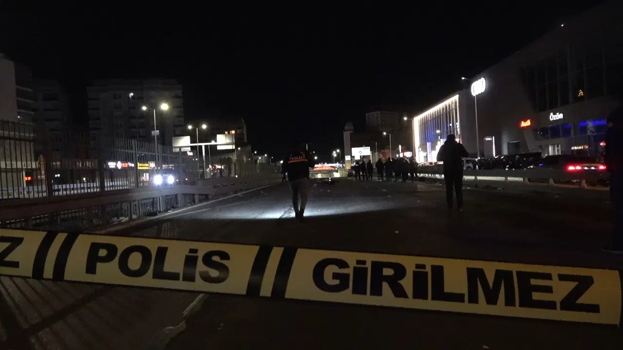 Makas atan sürücü can aldı: Kurye hayatını kaybetti