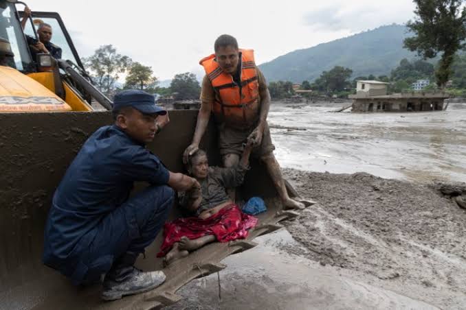 Nepal'deki felaketin nedeni ortaya çıktı: Tarihi yıkımın çarpıcı ayrıntıları 