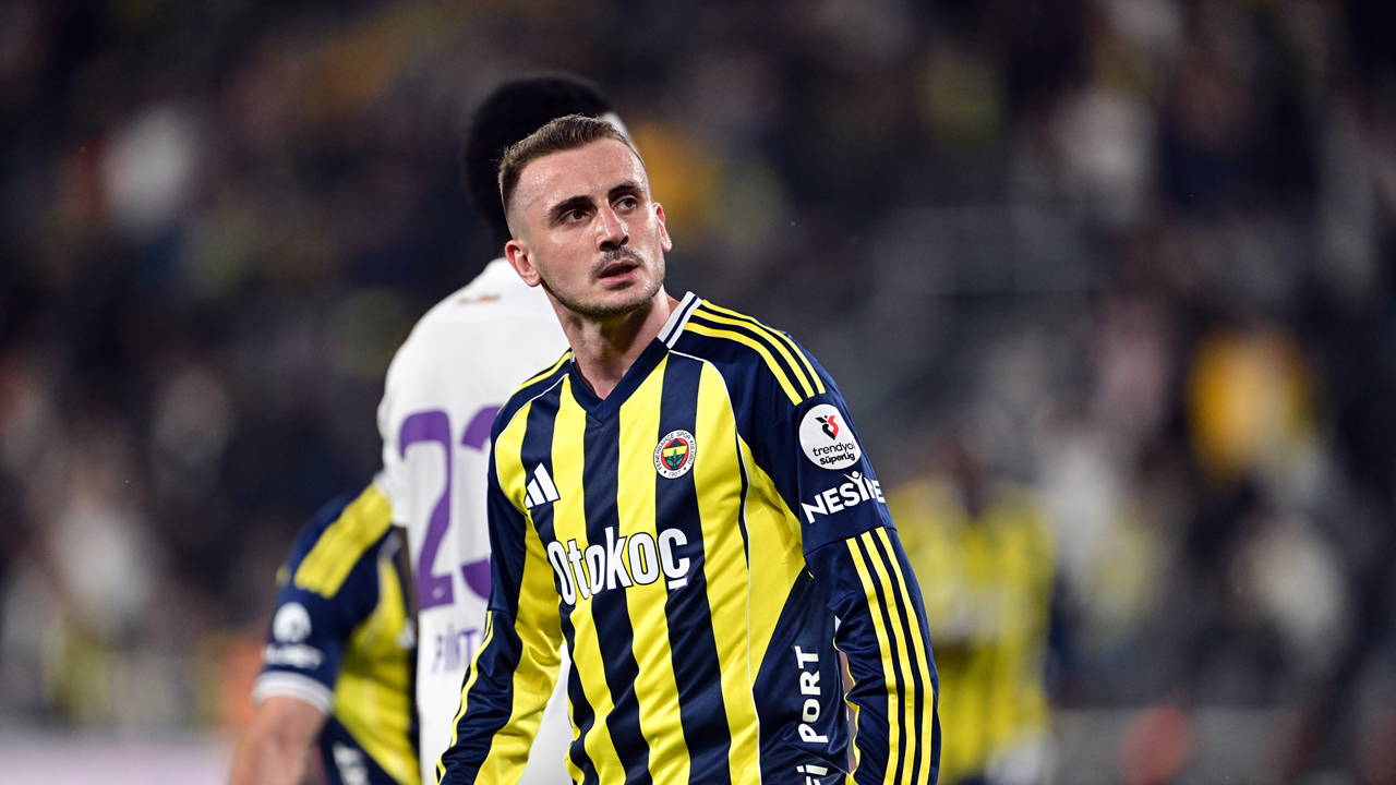 Kerem Aktürkoğlu'ndan Fenerbahçe taraftarına başarı sözü: 'Seneye çok daha farklı şeyler konuşacağız' 