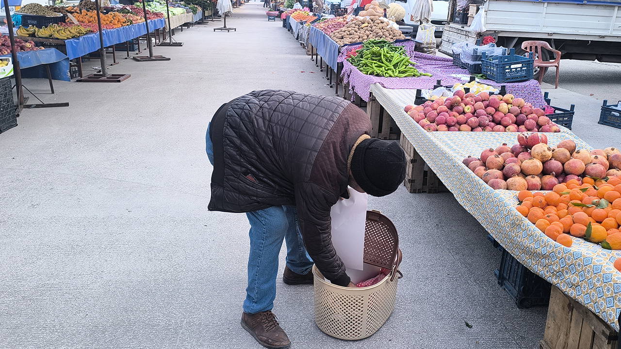 Osmaniyeli emekliden maaş zammına tepki: 'Emekli sürünüyor; aç, susuz, rezil geçiniyor'