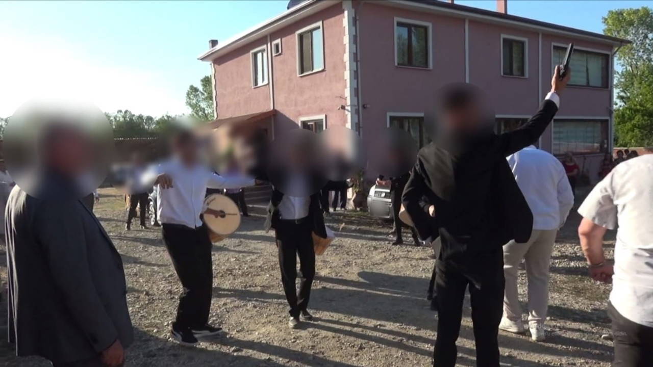 Düğünde havaya ateş açıldı: 1 yaralı, 8 gözaltı
