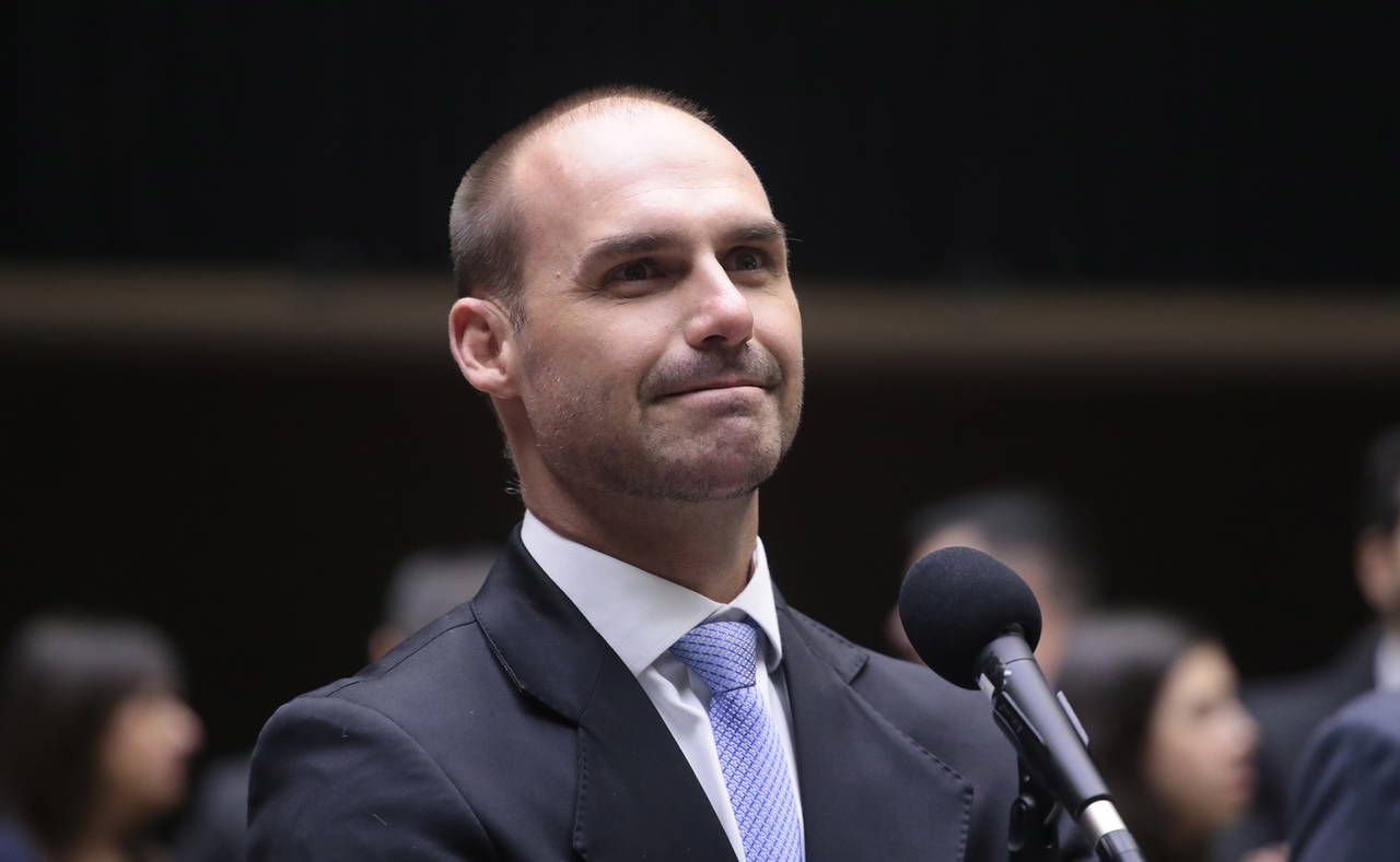 Brezilya’da Bolsonaro dosyası büyüyor: Oğluna hapis cezası verildi