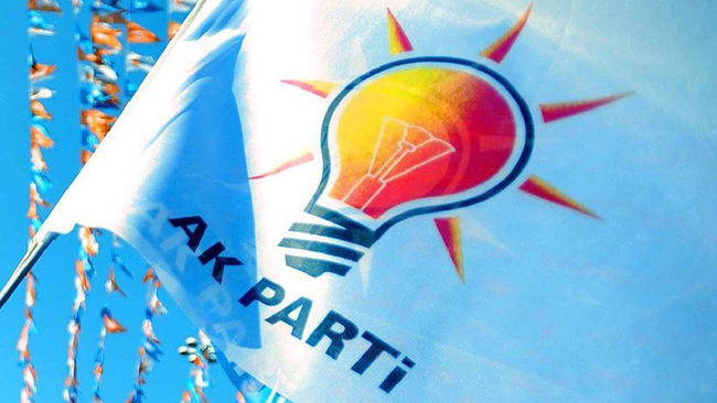 AKP'li başkana evinin önünde bıçaklı saldırı