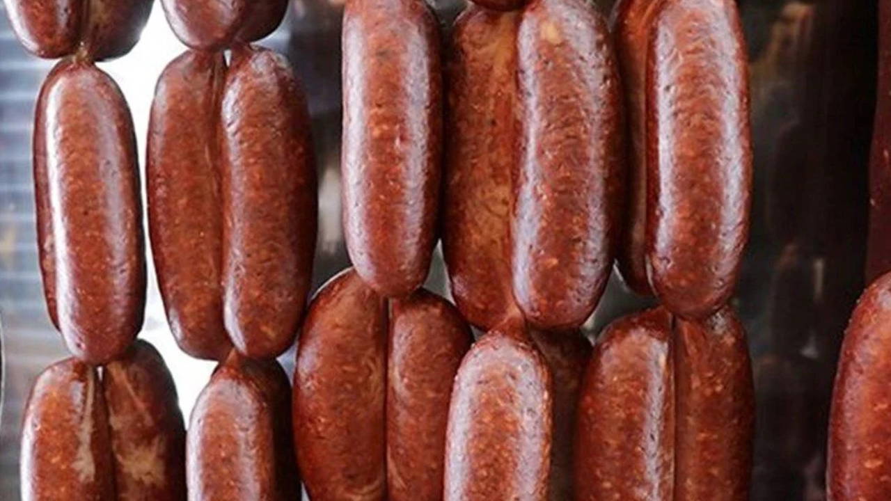 Bakanlık taklit-tağşiş ürünler listesini güncelledi: Sucuktan kanatlı eti çıktı!