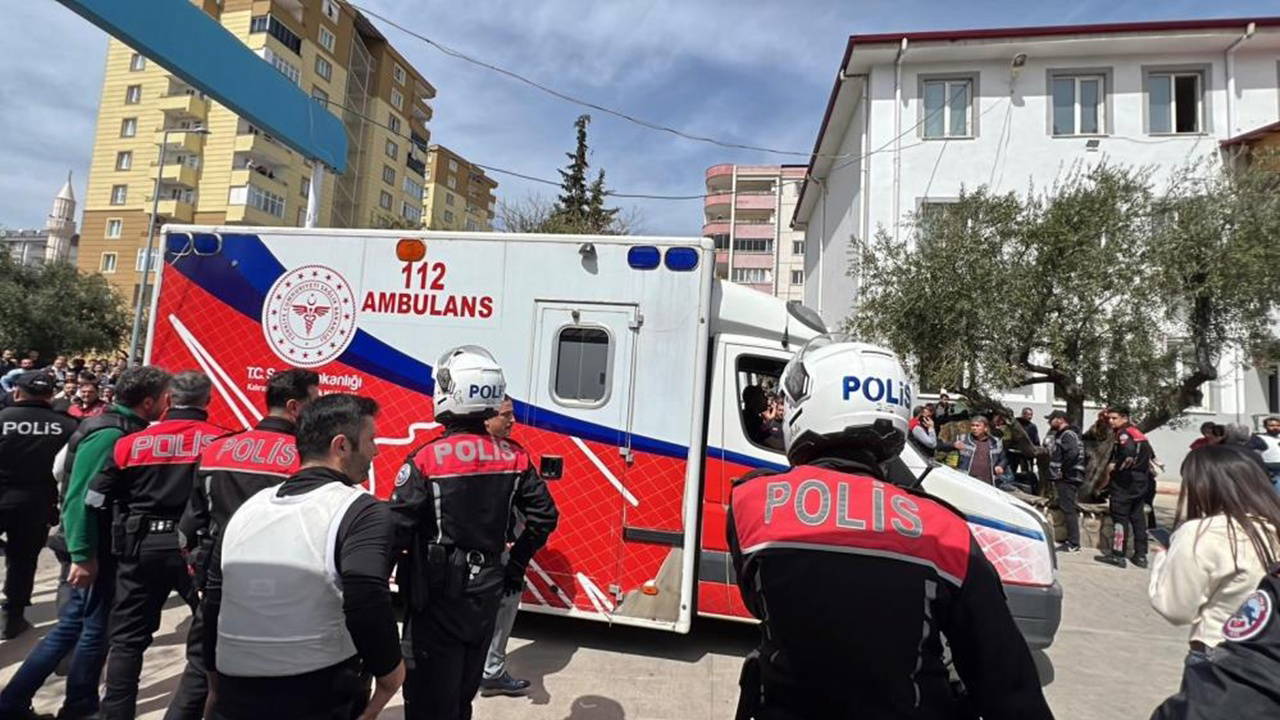 Kahramanmaraş'taki okul saldırısına ilişkin 'yayın yasağını delen' 2 kişi gözaltına alındı