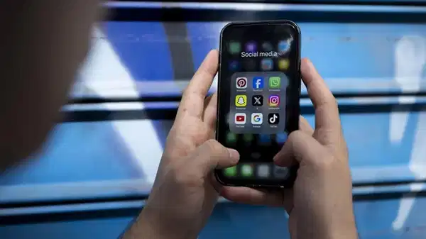 Bakan 'Avustralya' örneği ile açıkladı: Sosyal medyaya 'yaş kısıtlaması' geliyor!