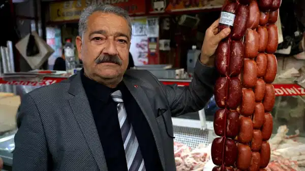 Uzmanından yurttaşa 'ucuz sucuk' uyarısı