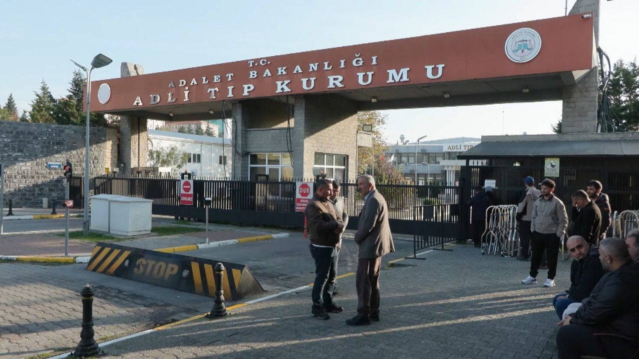 Sultanbeyli'de otomobilin çarptığı skuterli çocuk hayatını kaybetti