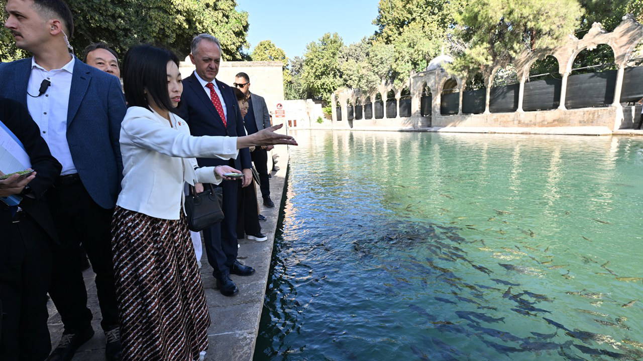 Japonya Prensesi Balıklıgöl'de!