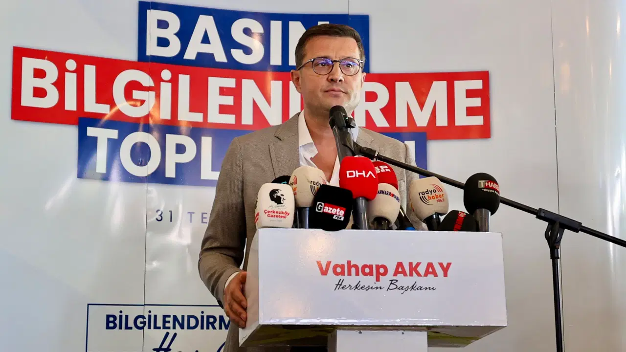 Çerkezköy Belediye Başkanı Vahap Akay CHP'den istifa etti: 'Her sonuca razıyım'
