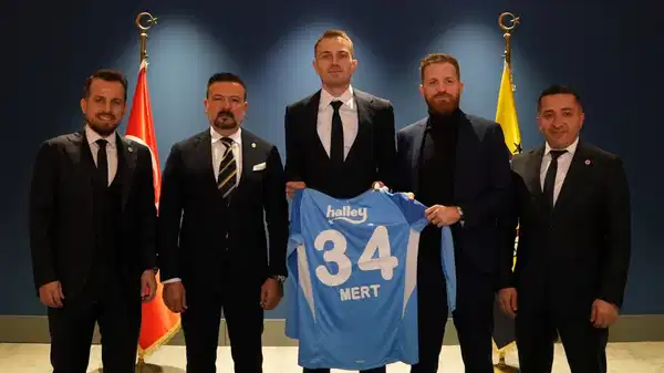 Fenerbahçe'den transfer mesajı: 'Bundan sonra da belki bir iki...'