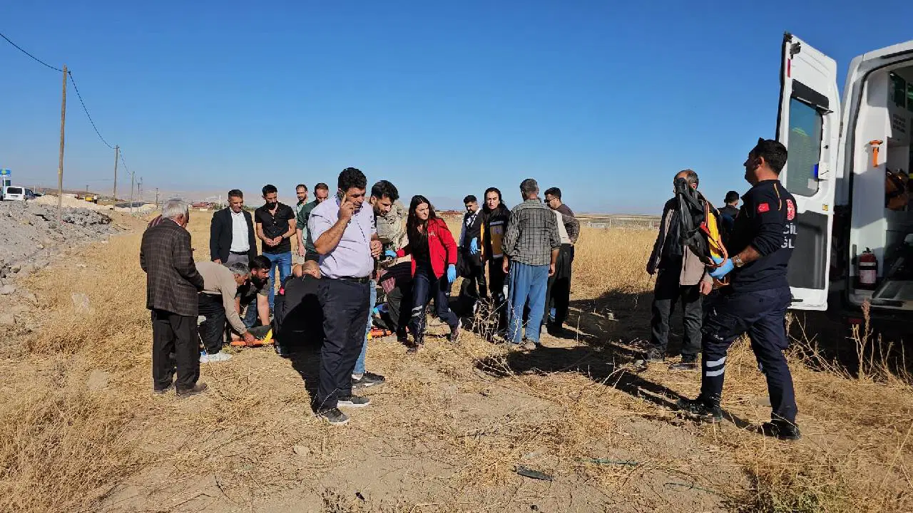 Bitlis'te düğün konvoyunda feci kaza: Yaralılar var!
