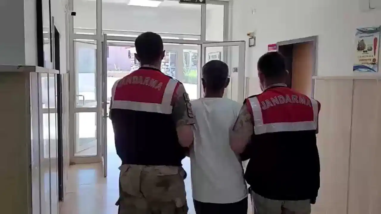 Mersin'de 'TİKKO' operasyonu: Gözaltına alınıp tutuklandı