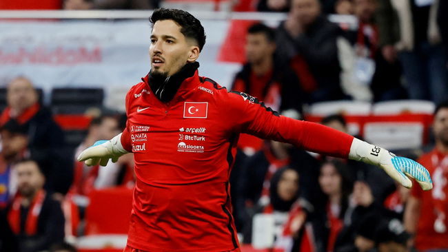 Süper Lig devleri peşinde...