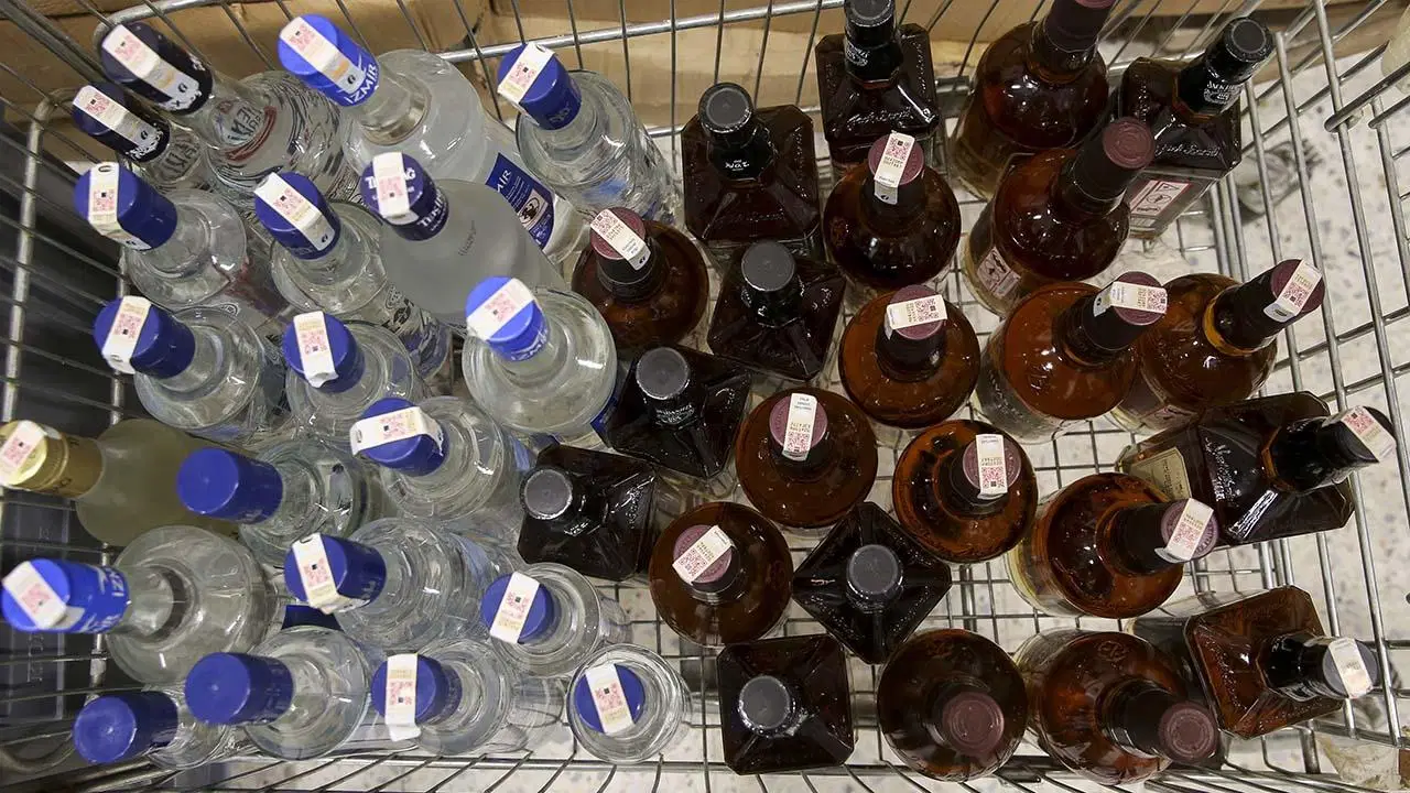 Yılbaşı öncesi sahte içki alarmı: ‘Belirtiler geç çıkıyor, risk büyük’