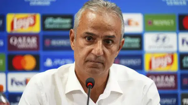 Son Dakika... Fenerbahçe Teknik Direktörü İsmail Kartal istifa etti!