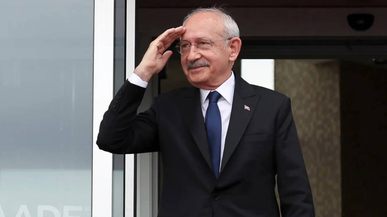 Kılıçdaroğlu'nun yapacağı PM ve YDK toplantıları ertelendi: Siyasi isimlerden tepki yağdı!