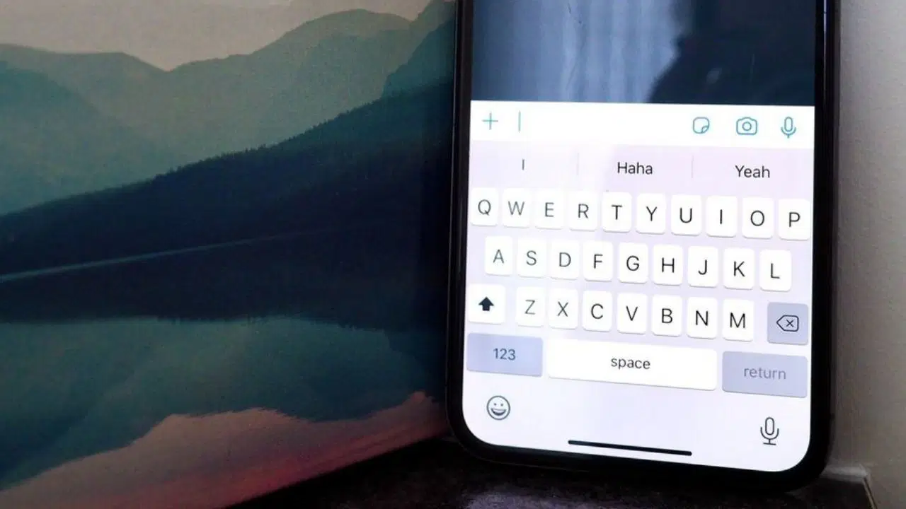 WhatsApp'a kapak fotoğrafı ekleme seçeneği test ediliyor