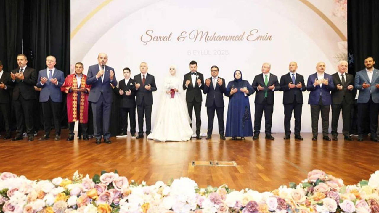 Yıldız Teknik Üniversitesi'nde AKP düğünü!