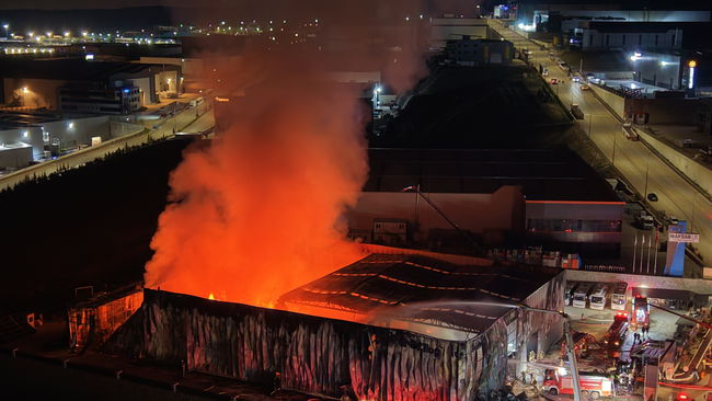 Başkentte medikal malzeme fabrikasında yangın