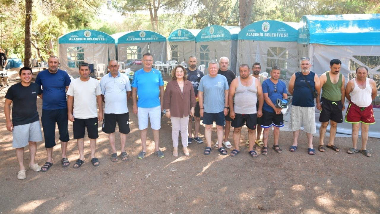 Başkan Öküzcüoğlu'ndan çalışanlara ücretsiz tatil imkanı