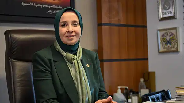 Elif Esen kimdir? Elif Esen kaç yaşında, nereli? Elif Esen'in hayatı ve kariyeri