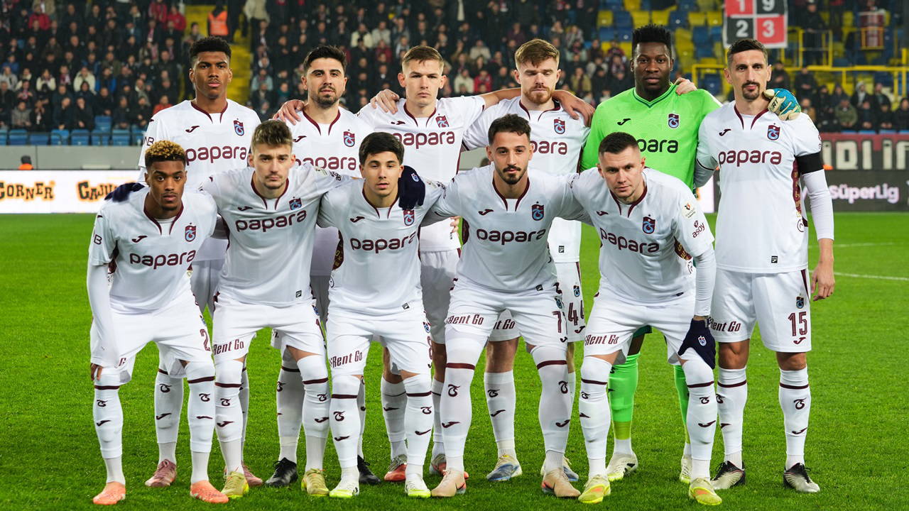 8 isim yer almadı... Trabzonspor, Galatasaray maçı kamp kadrosunu açıkladı!
