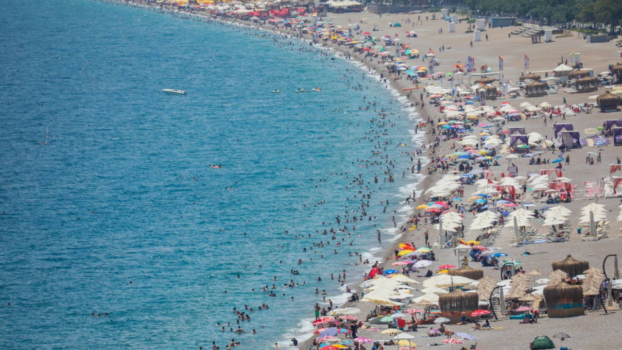 Kaymakamlık duyurdu: 5 plaj dışında denize girmek yasaklandı!