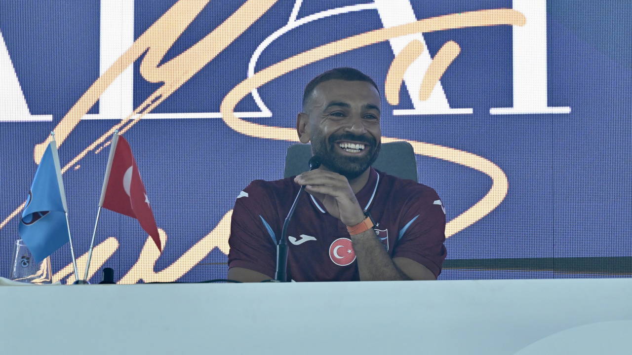 Trabzon'da Mohamed Salah çılgınlığı... Mısırlı yıldız gözlerine inanamadı!