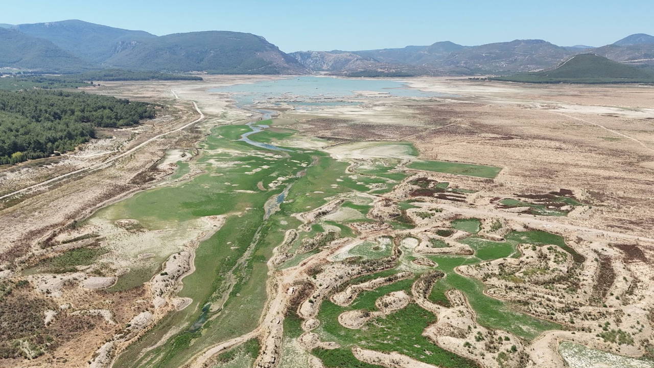 Yağışlar azaldı, barajların doluluk oranı düştü