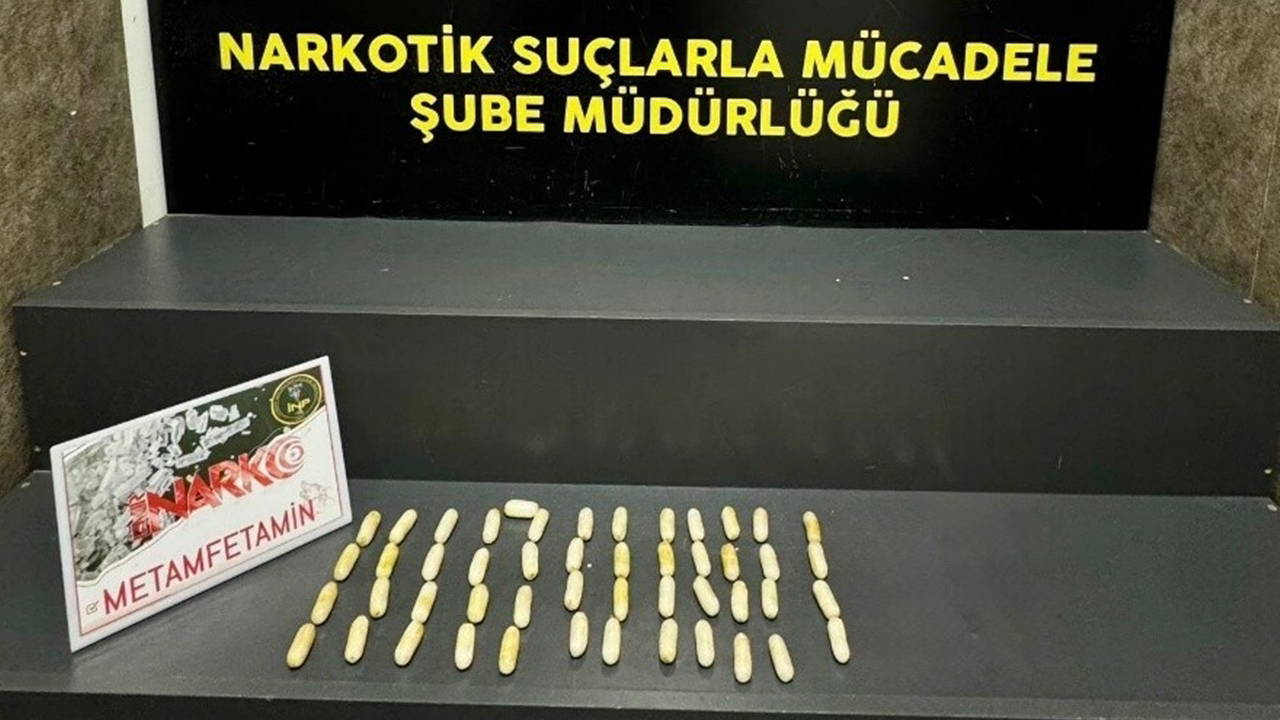 Midesinden 50 kapsül uyuşturucu çıktı: Tutuklandı