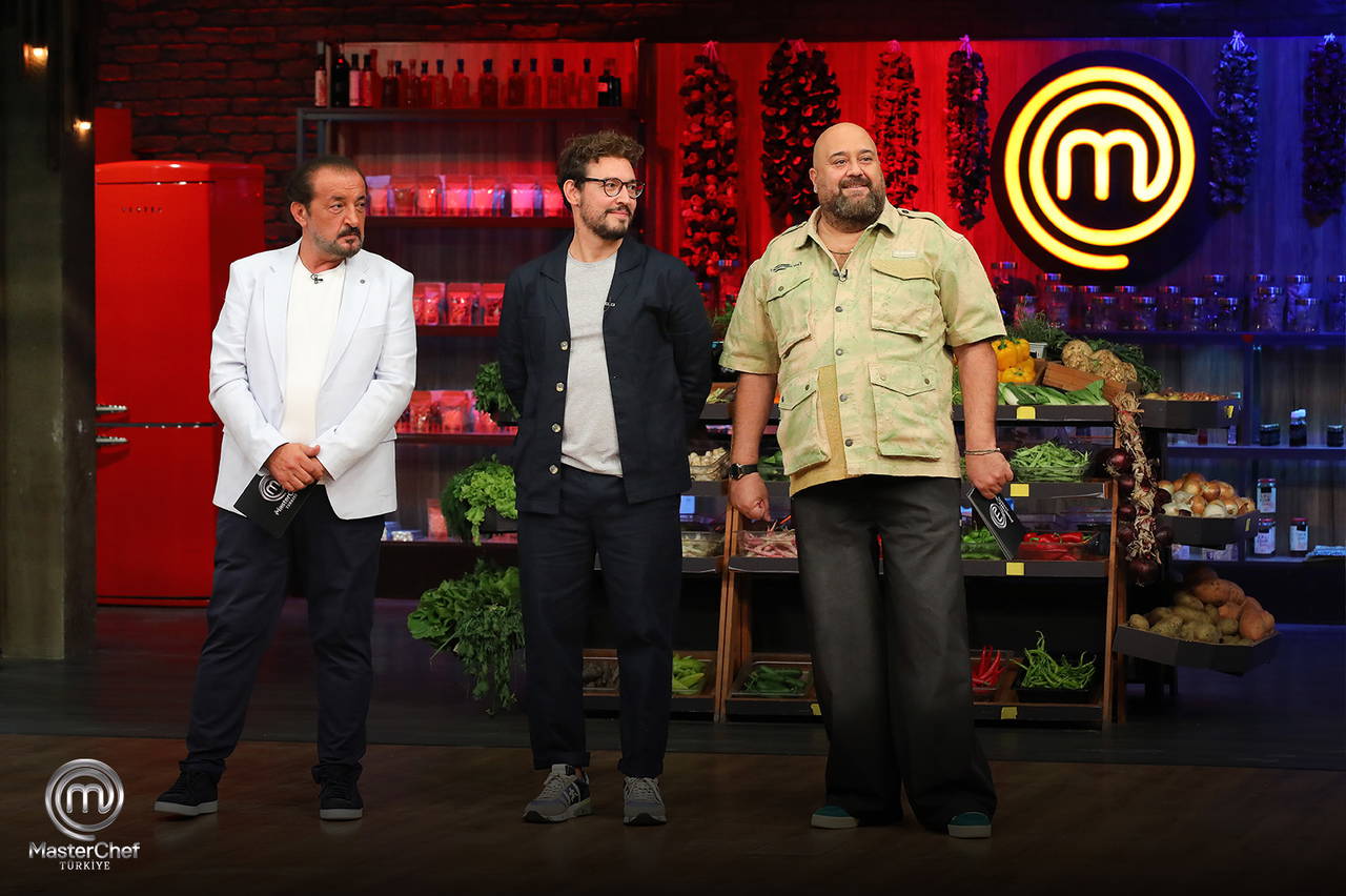 MasterChef'te dokunulmazlık oyununu hangi takım kazandı? 24 Eylül Çarşamba günü MasterChef'te bireysel dokunulmazlığı kim kazandı? MasterChef'te eleme adayları kim oldu?