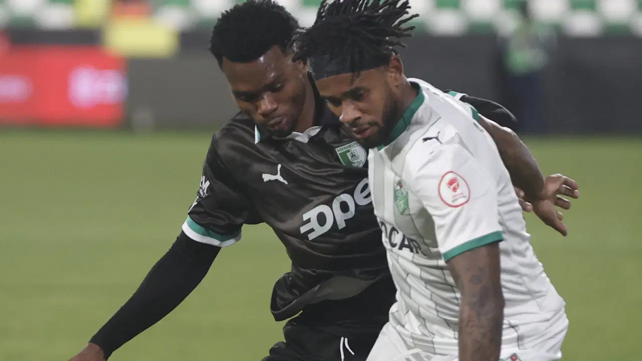 Türkiye Kupası'nda ırkçı saldırı: Maça ara verildi!